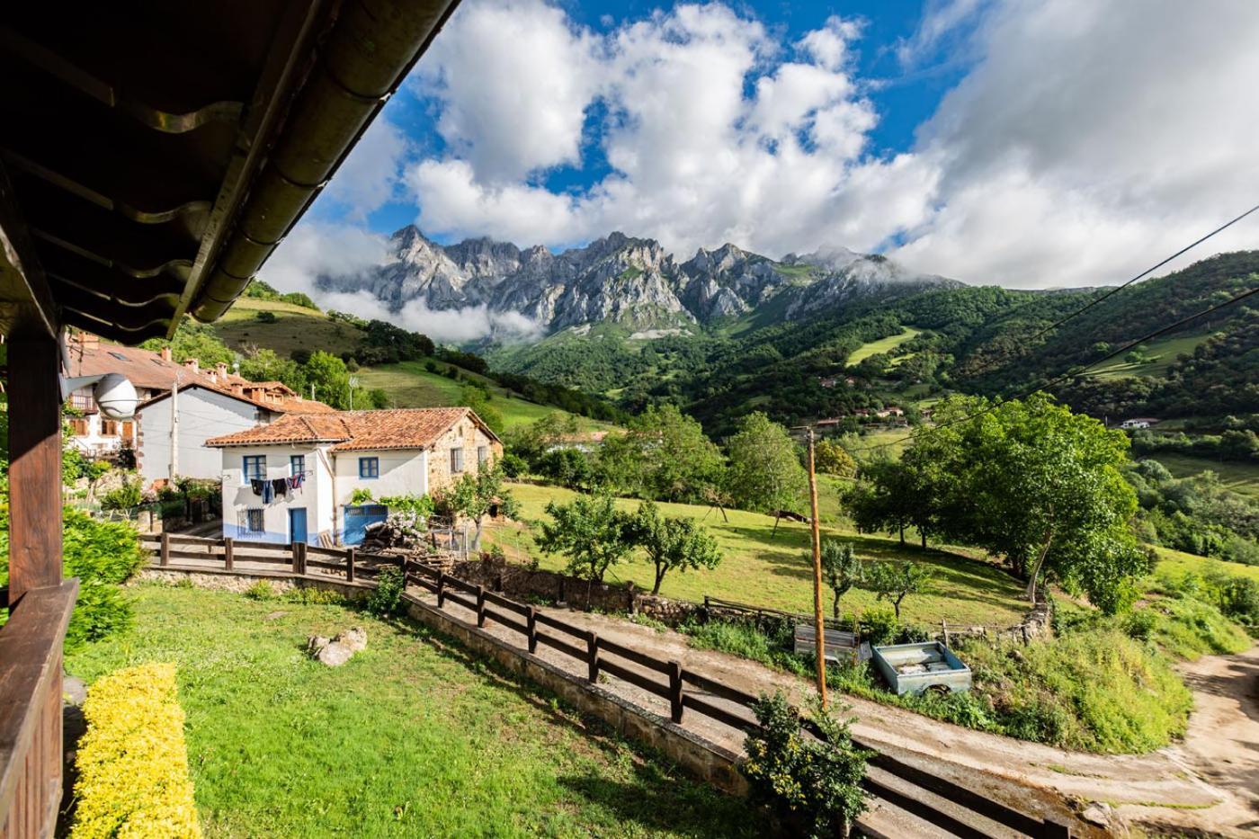 Apartamentos Rurales Los Picos De Redo Camaleño Exterior foto